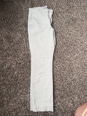 Old Navy Cream Extra High-Rise Polished Pixie Skinny Trousers